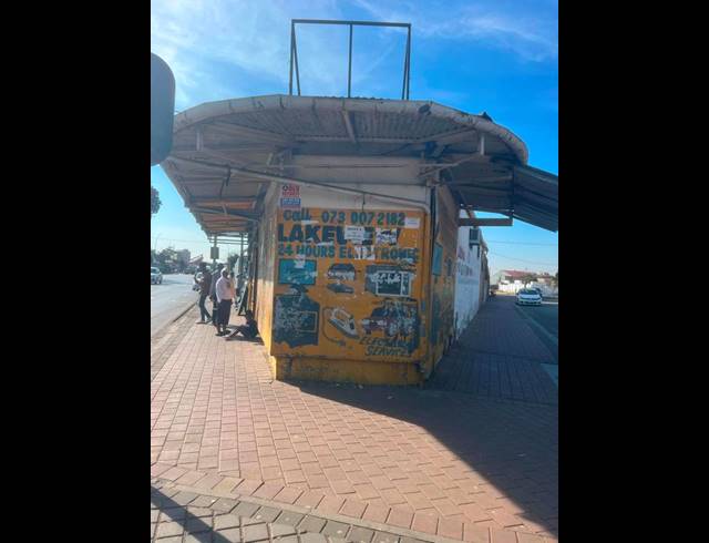 BUSINESS FOR SALE IN GERMISTON SOUTH